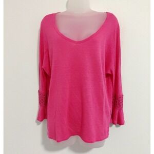 Charlie Paige Linen Top Blouse Size SMALL Boxy Pink Deep V Bell Sleeve Lace Chic